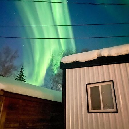 Our Cabin Bed & Breakfast Yellowknife Eksteriør bilde